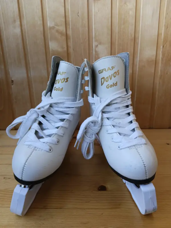 фигурные коньки Graf Davos Gold