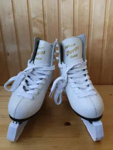 фигурные коньки Graf Davos Gold