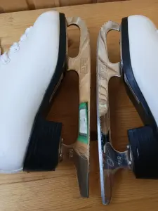 фигурные коньки Graf Davos Gold