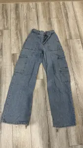 Джинсы женские