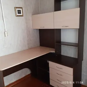 Стол компьютерный/письменный