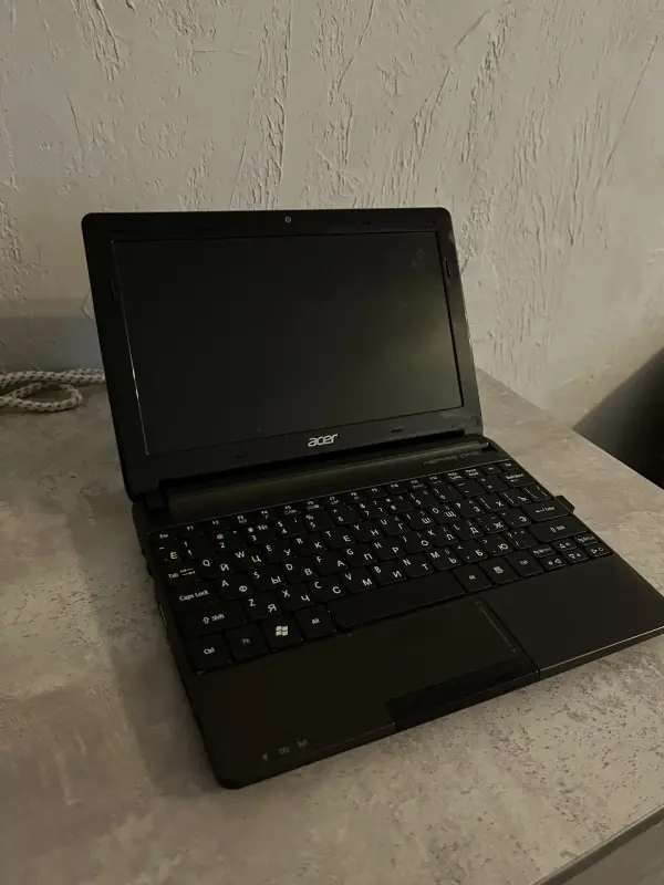 Нетбук Acer Aspire one