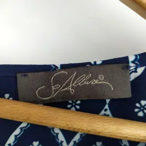 Туника женская SoAllure