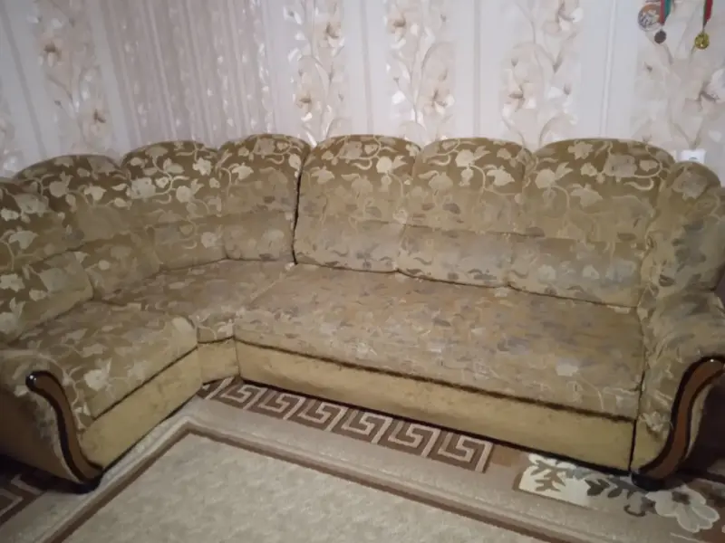 Угловой диван
