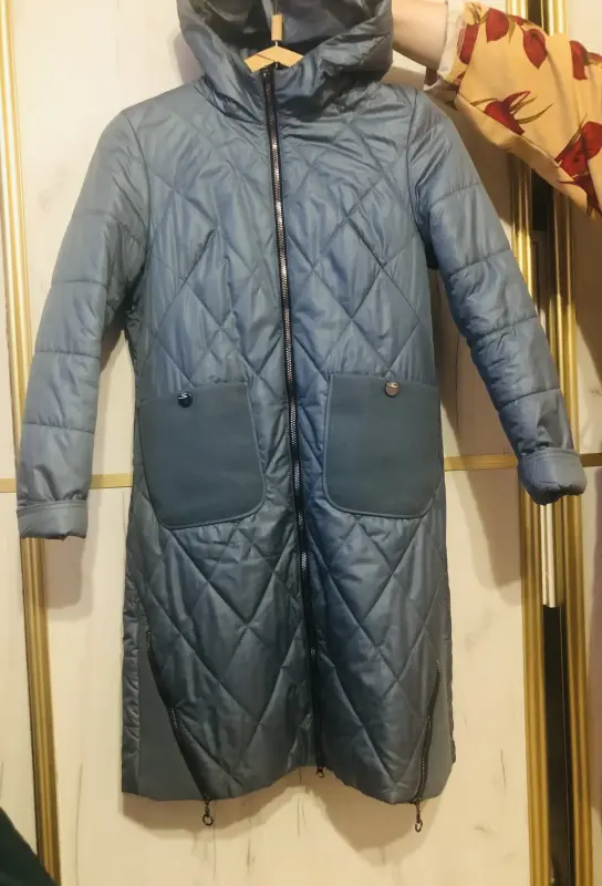 Продам Женское пальто