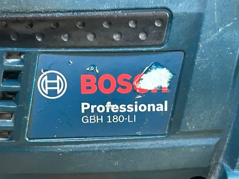 Перфоратор Bosch GBH 180-LI (а.45-045526)