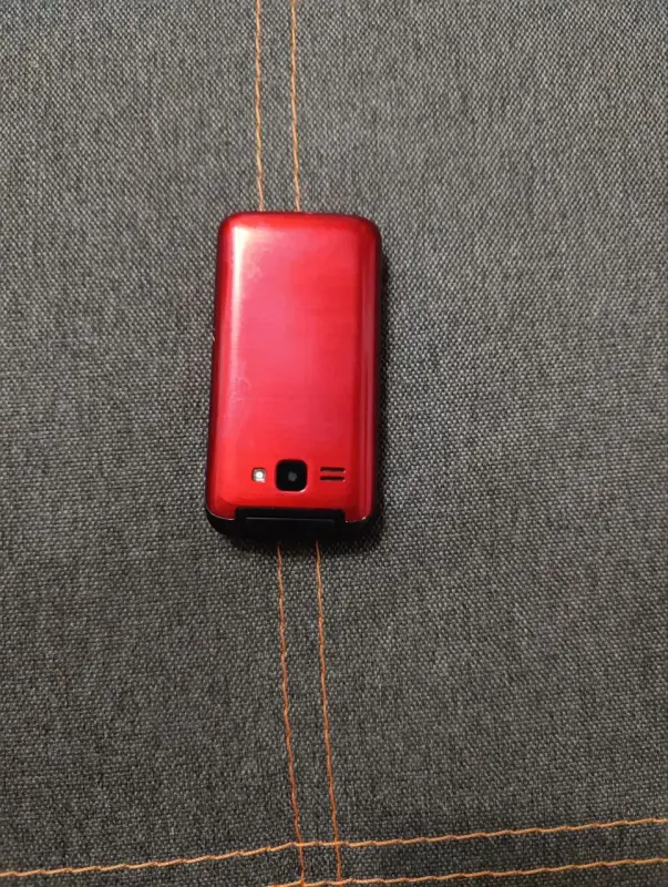 Телефон TEXET TM-422 c зарядным