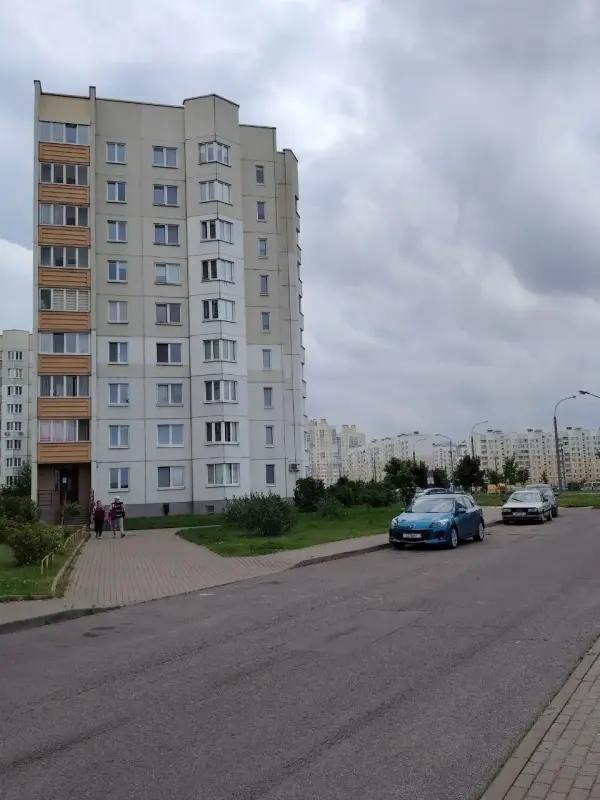 Сдам помещение 1 этаж отдельный вход Каменная горка -4