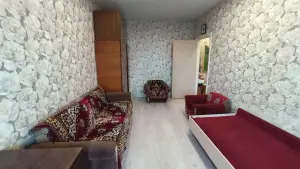 Cдам на длительный срок по договору 1ком. квартиру