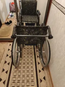 Инвалидная коляска