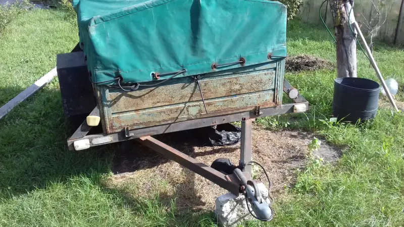 автоприцеп