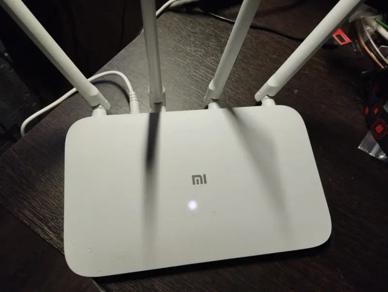 Гигабитный роутер MI 4A