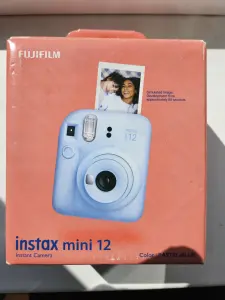 Фотокамера instax mini 12 навая в коробке