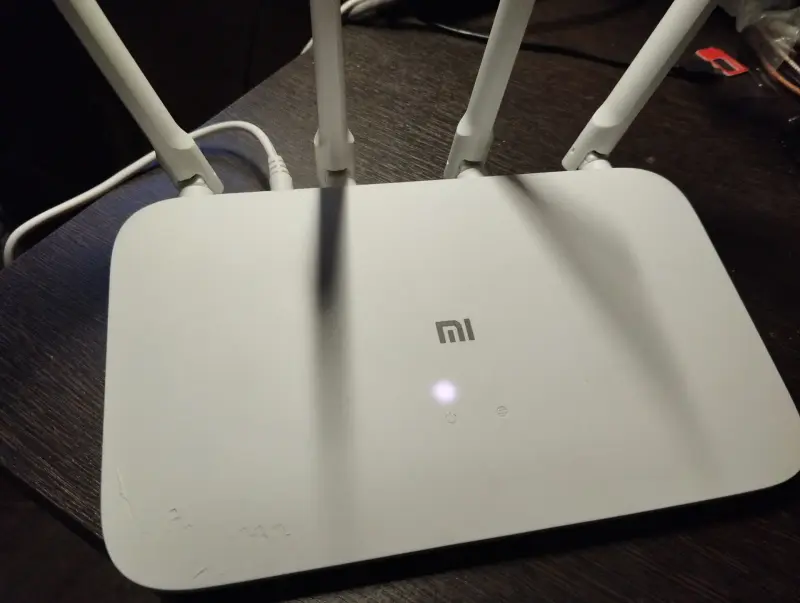 Гигабитный роутер MI 4A