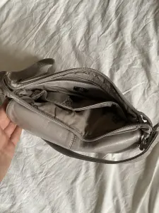 Сумка женская кожаная