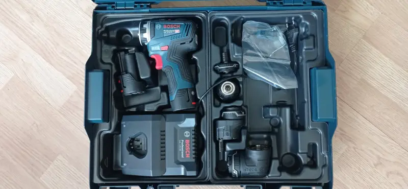 дрель-шуруповёрт Bosch GSR 12V-35 FC