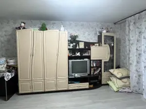 Горка для спальни/зала