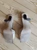 Женская обувь