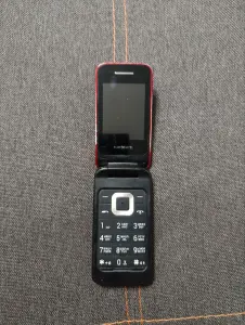 Телефон TEXET TM-422 c зарядным