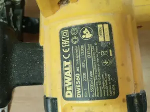 Дисковая пила DeWalt DWE560 (а.87-017838)