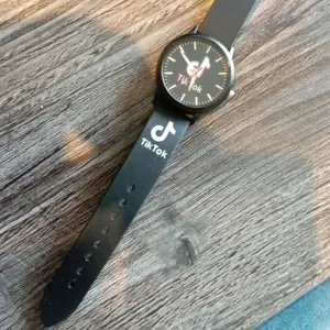 Детские наручные часы Tik Tok