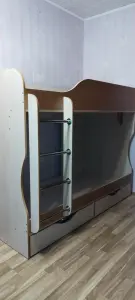 Кровать двухярусная