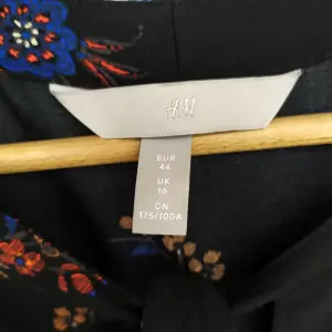 Туника женская H&M