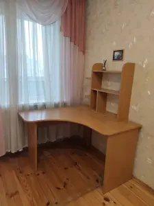 Стол письменный компьютерный