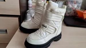 Детские зимние сапоги