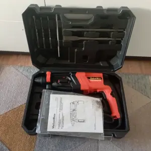 Ударный перфоратор ValueMax 800 Вт (с кейсом и сверлами)