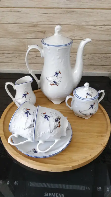 Польский фарфоровый чайный набор,- серия 'Rococo гусь'