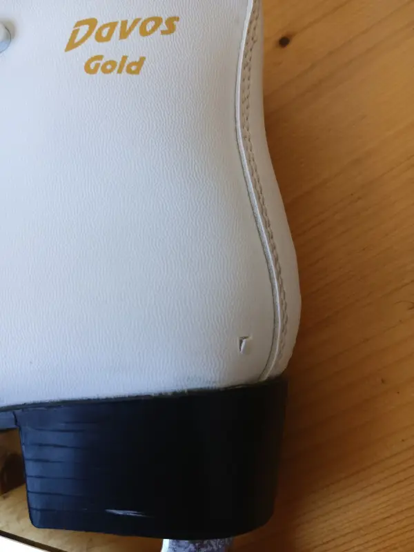 фигурные коньки Graf Davos Gold