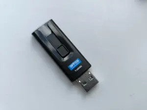 USB флешка TUDISK 32GB (USB 3.0) — надёжная, быстрая, протестированная