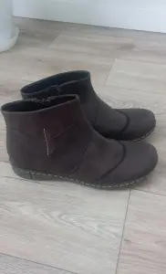 Ботинки женские