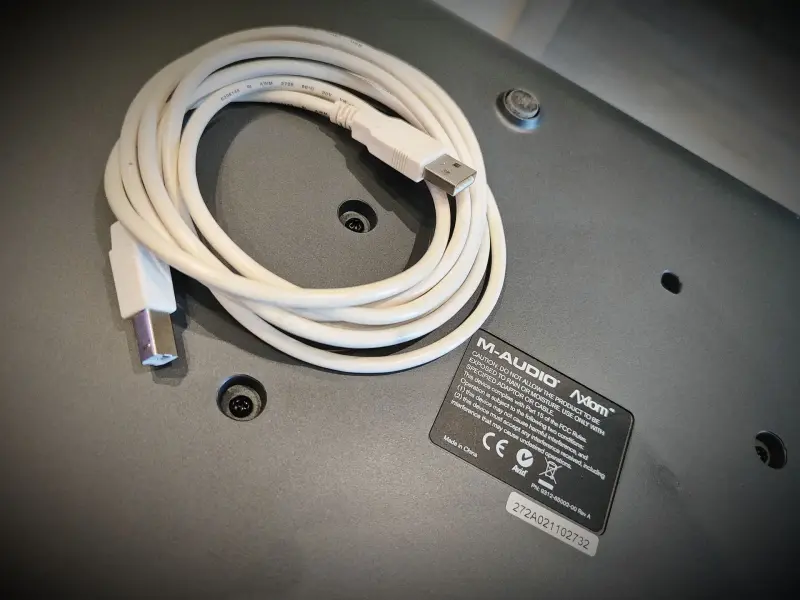 MIDI-клавиатура M-Audio Axiom Mark II 49