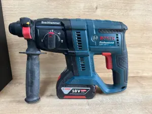 Перфоратор Bosch GBH 180-LI (а.45-045526)