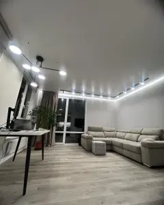 Натяжные потолок