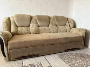 Диван
