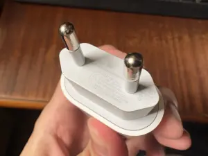 Apple 20W USB-C Power Adapter MHJE3ZMA Оригинал