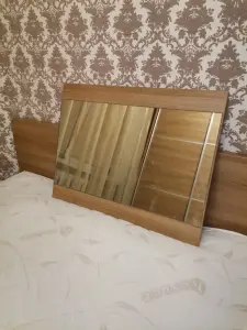 Кровать, комод, тумбочка