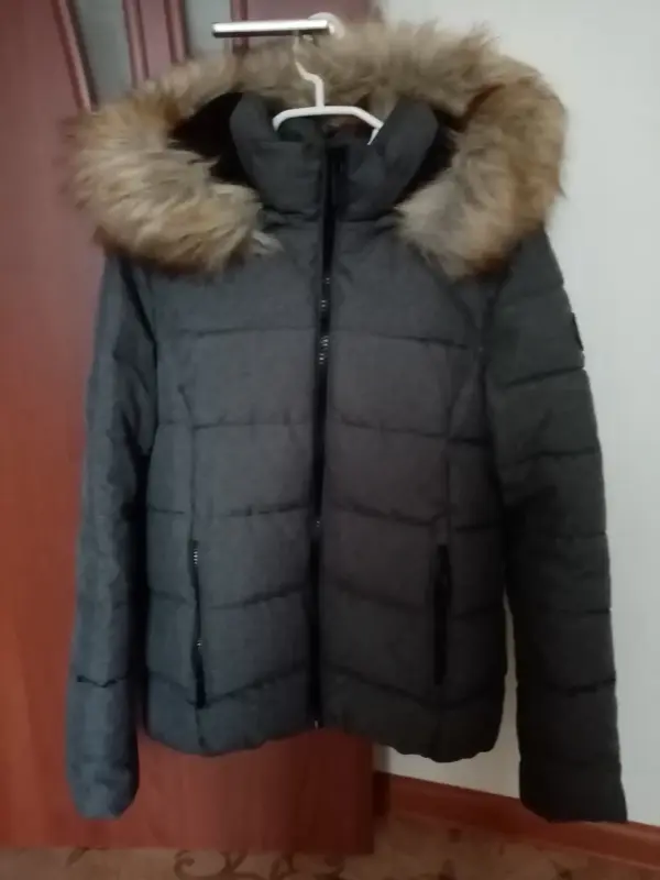 Курточка зимняя S
