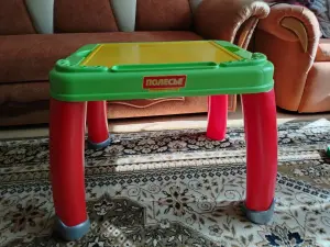 Стол дошкольника Полесье