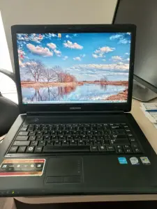 Ноутбук Samsung R510