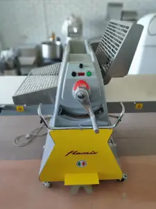 Тестораскатачная  машина Flamic  SF 600 VDX 1600 +PST +ST600