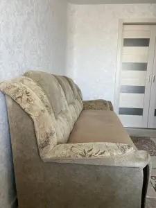 Диван