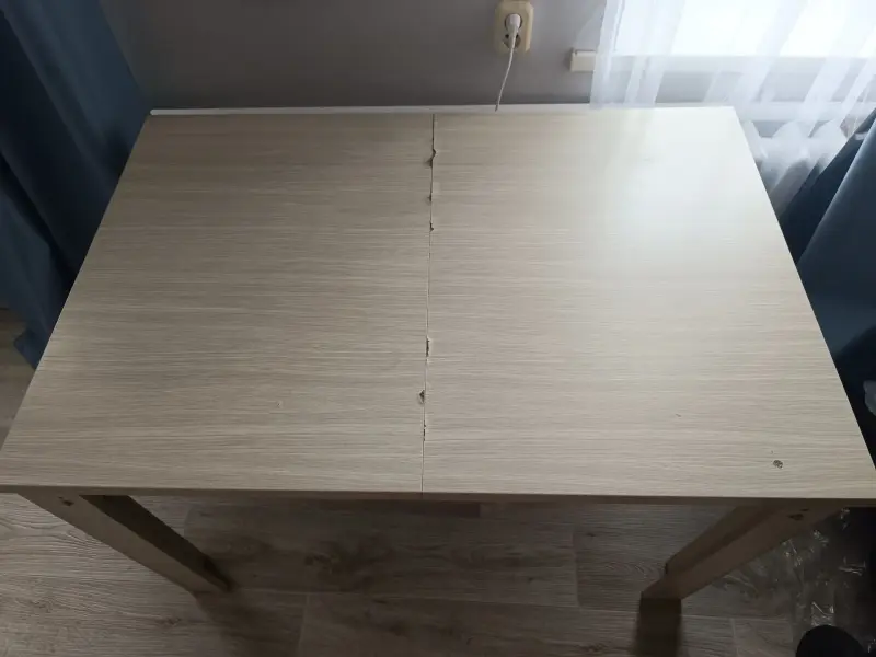 Стол