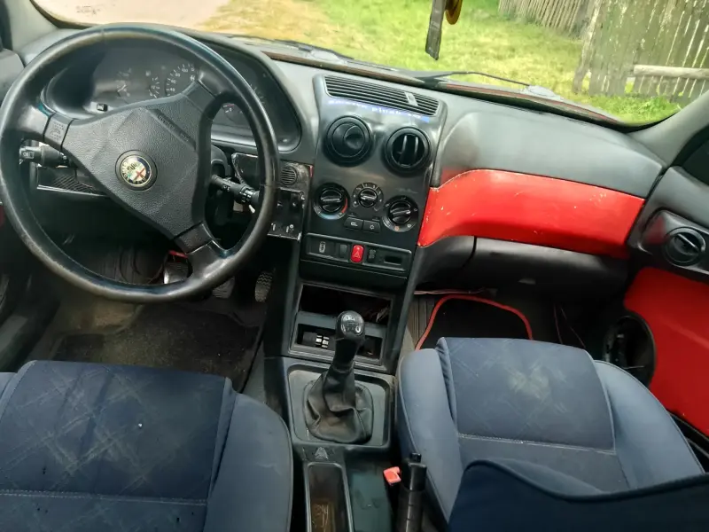 Alfa Romeo 146
