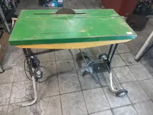 Станок деревообрабатывающий