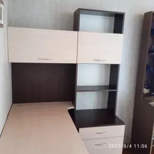 Стол компьютерный/письменный