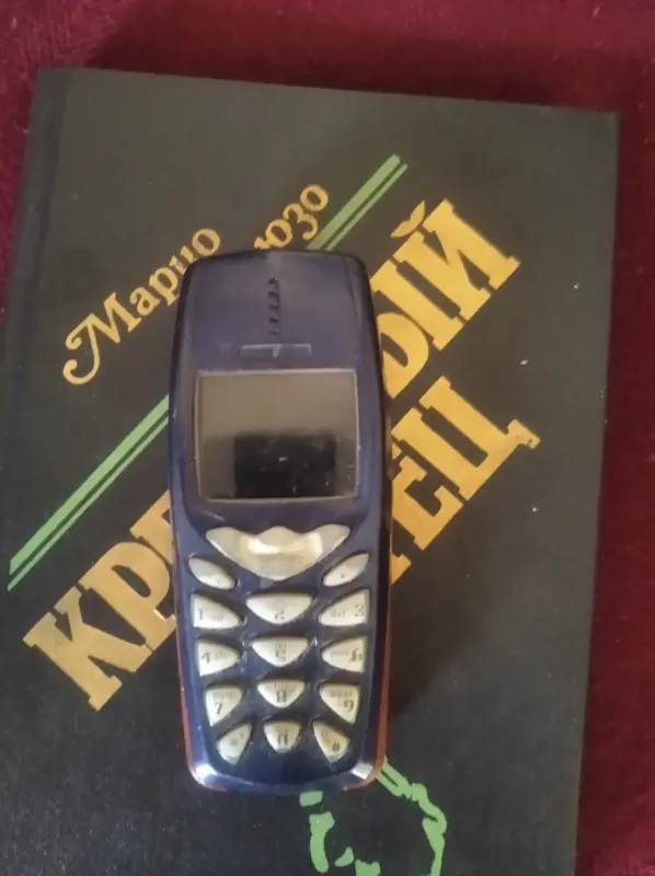 Телефон Nokia 3510